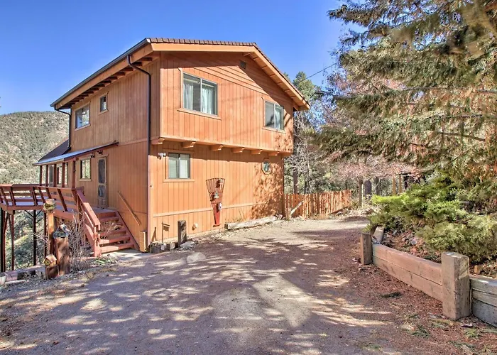 Idyllic Frazier Park Cabin: Views, Pool Table
