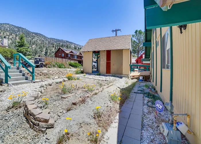 Frazier Park Cabin W/ Ping-Pong Table, Near Trails