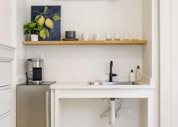 Casa Valerio - Boutique Suites In Downtown Santa Barbara
