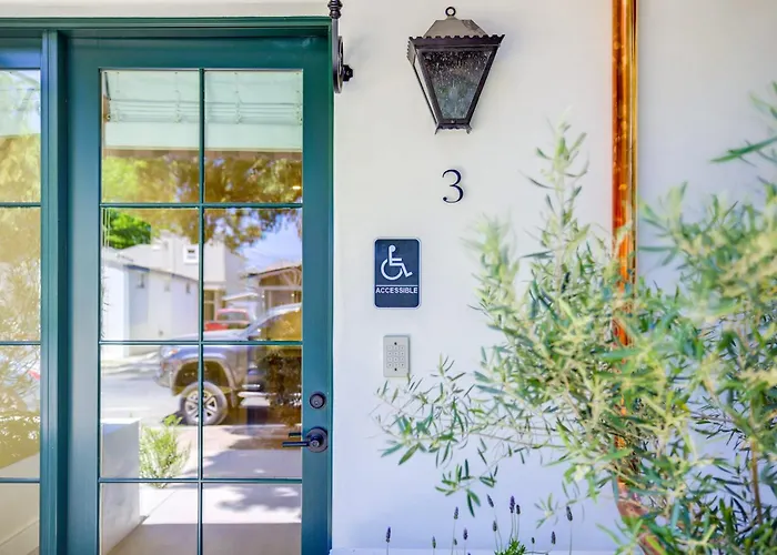 Casa De La Vina - Boutique Suites In Downtown Santa Barbara