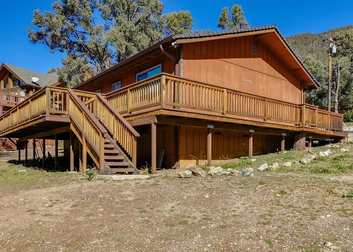 Mountain-View Haven W/ Deck In Pine Mountain Club