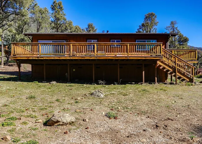 Mountain-View Haven W/ Deck In Pine Mountain Club