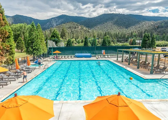 Hike, Swim & Relax: Pine Mountain Club Escape!